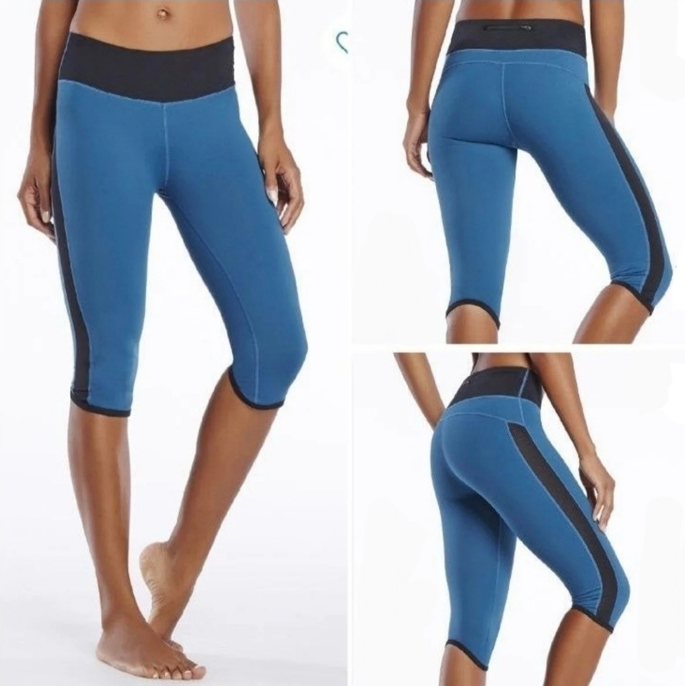 NEW Fabletics Rio Run Powerhold Crop Mesh Legging